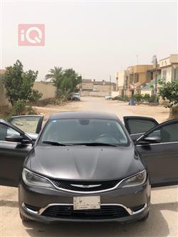 كرايسلر 200